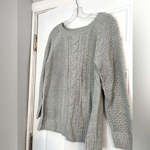 SUPER CUTE gray weather perfect for fall 🩶🍁